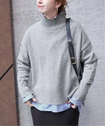 B.C STOCK 울 혼방 터틀 풀오버