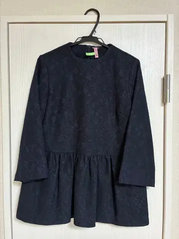 Mila Owen 네이비 긴팔 레이스 상의 가을 겨울용 F 새상품급