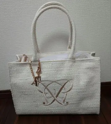 Aimerianejoie 참 포함 캐리온 토트 화이트