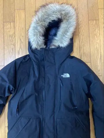 THE NORTH FACE 블랙 다운 자켓