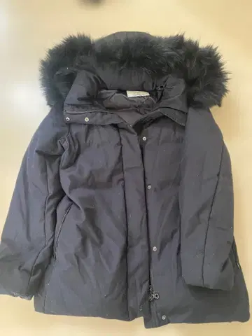 INED 네이비 퍼 후드 다운 자켓