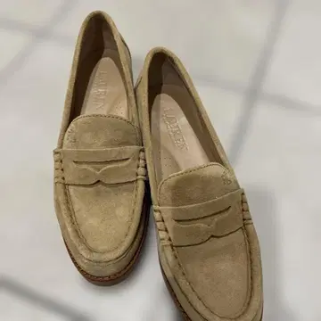 LAUREN 베이지 스웨이드 로퍼