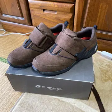 MOONSTAR 브라운 스니커즈 26cm