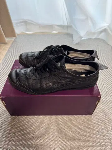 오니츠카타이거 디럭스 멕시코66 블랙