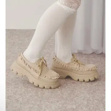 merry jenny Sugary frill 로퍼 베이지