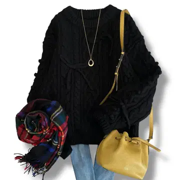 새상품급 집시소피아 케이블 니트 울 풀오버 리본 포함 블랙