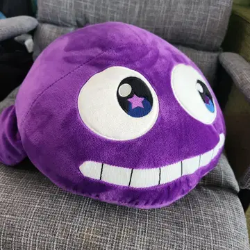 쿠지라키 봉제 인형