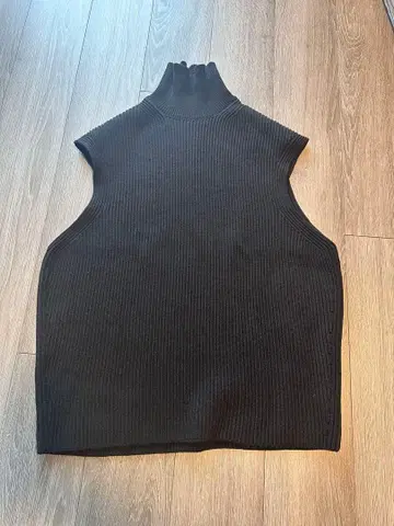 AURALEE 슬리브리스 니트 블랙 0