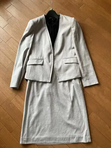 폴 스튜어트 그레이 베이지 수트, 블라우스, 원피스 8호 세트