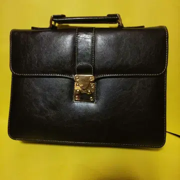 브라운 가죽 비즈니스 백 플랩식