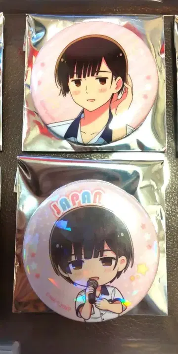 헤타리아 라운드 원 일본 글리터 캔뱃지 세트