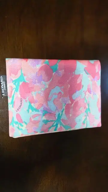 LEONARD 꽃무늬 파우치 핑크 계열 LEONARD 천 마스크 세트