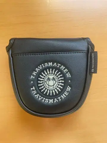 TRAVISMATHEW 퍼터용 골프헤드커버 블랙