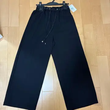 Jena 와이드 팬츠 허리밴딩 드로우 스트링 포함 블랙