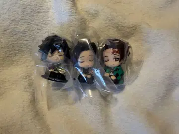 어깨 쿵 귀멸의 칼날 토미오카 기유 카마도 탄지로 코쵸우 시노부 세트