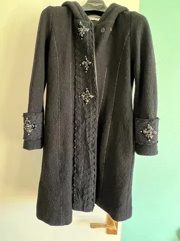 Super Beauty 후드 부착 롱 코트 40