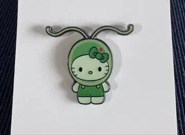 헬로키티 만박 해조 핀 배지