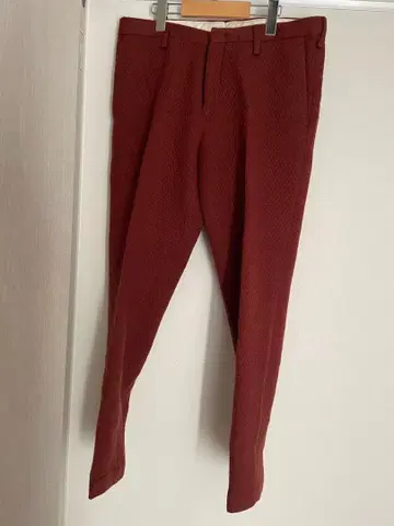 버건디 슬림핏 팬츠