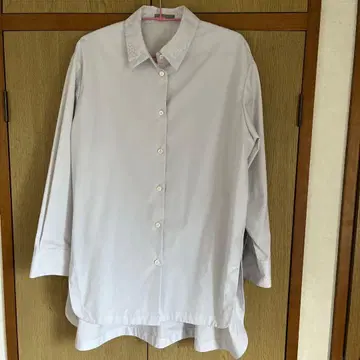 띠어리 럭스 레이스 달린 옷깃 셔츠 사이즈 40