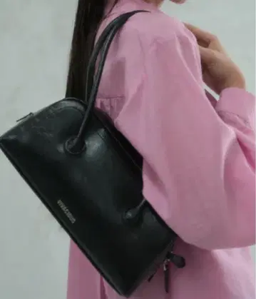 VIVACIOUS 핑크 숄더백 한국 새상품