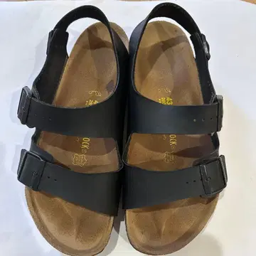 BIRKENSTOCK 블랙 샌들 43