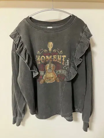 리멤버 미 프릴 장식 다크 그레이 트레이닝복 L 사이즈