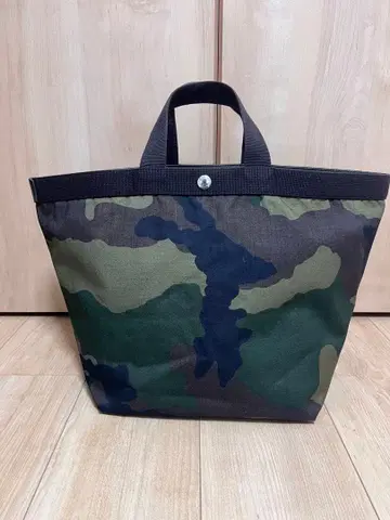 에르베샤 펠리에 725W 카모플라쥬 보트형 토트 L사이즈