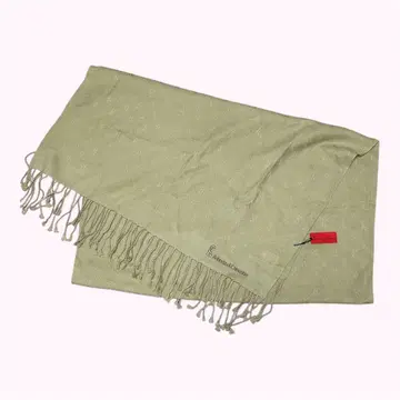 로베르타 디 카메리노 머플러