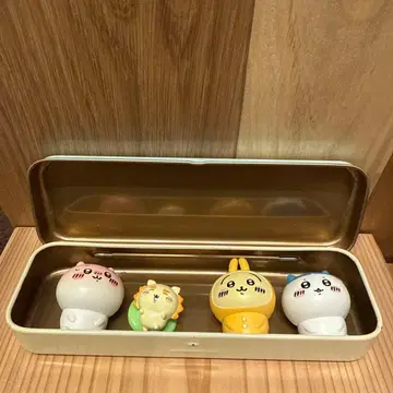 치이카와 피규어 세트 캔 케이스 포함
