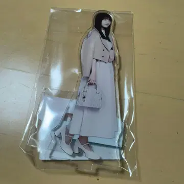 노기자카46 2026 달력 아크릴 스탠드 D 우미베 아카리