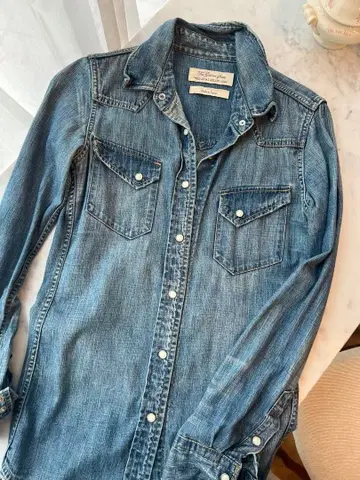 레미 리프 데님 셔츠 s 사이즈 두지엠 클라세