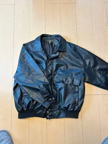 [ CLEL ] 빈티지 디자인 인조 가죽 블루종