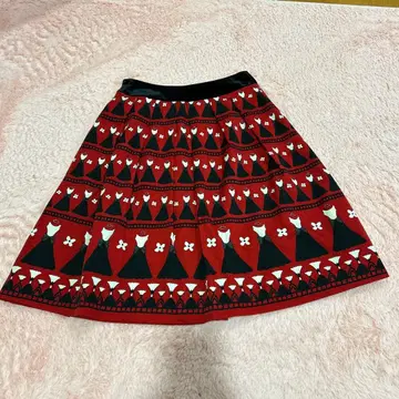 M'S GRACY 빨간색 플레어 스커트 38