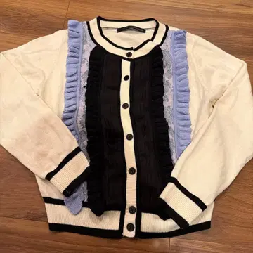 프릴 디자인 가디건 긴팔