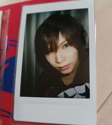 골든 봄버 키류인 쇼 폴라로이드 1