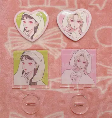 손끝과 사랑에 빠지다 코코로 에마 아크릴 스탠드 & 캔 배지