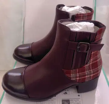 by 키다리 아저씨 벨티드 사이드 고어 부츠 24.5 보르도 체크