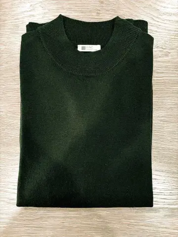 미사용 새상품 SUIT SELECT 울 모크넥 니트 스웨터