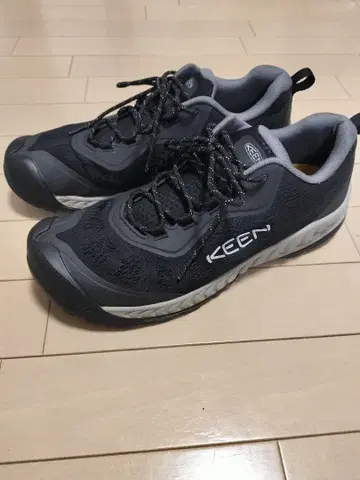[ 새상품급 ] KEEN NXIS SPEED 킨 네크시스 사이즈:29cm