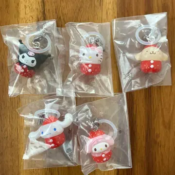 산리오 캐릭터즈 딸기 메지루시 액세서리 세미 컴플리트 (우사하나 제외)