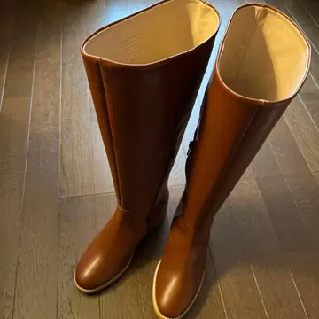 콩트와르 데코토니에 브라운 가죽 지퍼 롱 부츠