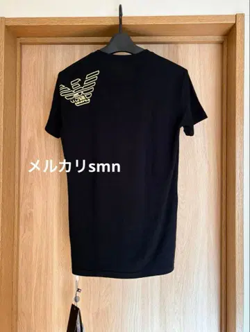 새상품 엠포리오 아르마니 T셔츠 블랙 M