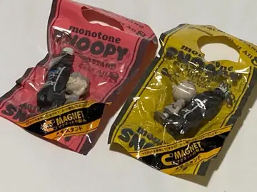 monotone SNOOPY 마그넷 스탠드 2개 세트