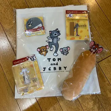 톰과 제리 피규어 세트