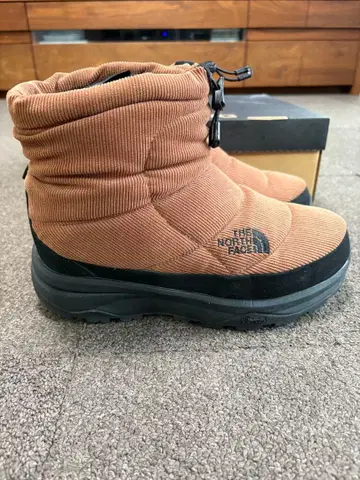 THE NORTH FACE 눕시 부츠