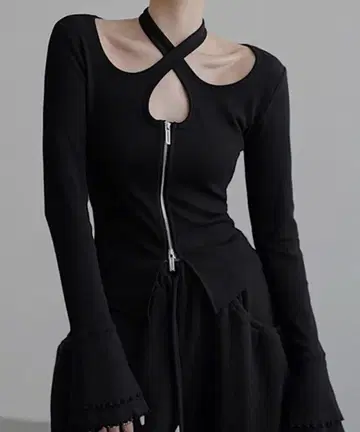 CHUCLLA 프론트 크로스 집업 상의