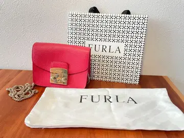 FURLA 레드 숄더백 수납 가방 포함 메트로폴리스
