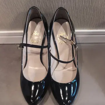 블랙 스트랩 펌프스 글리터 힐