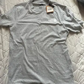 [새상품] THE NORTH FACE 그레이 로고T셔츠 Size L