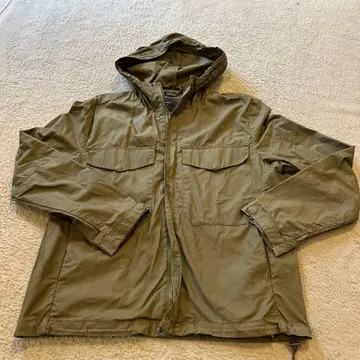 ZARA MAN 후드 부착 올리브 그린 자켓 L